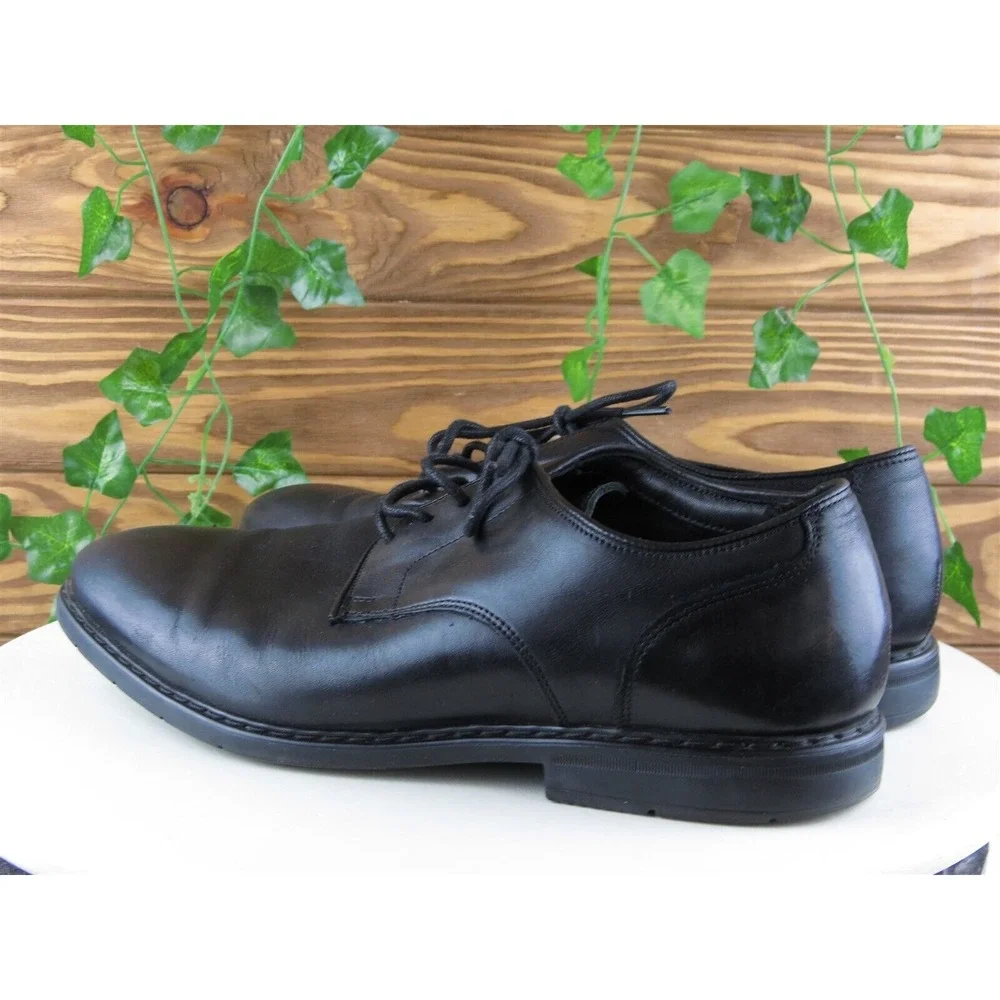 Clarks welcome shoe